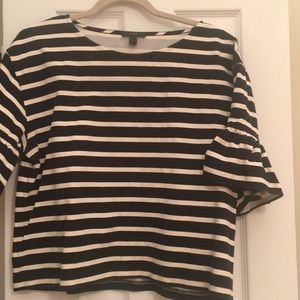 Ruffle-sleeve T-shirt in stripe